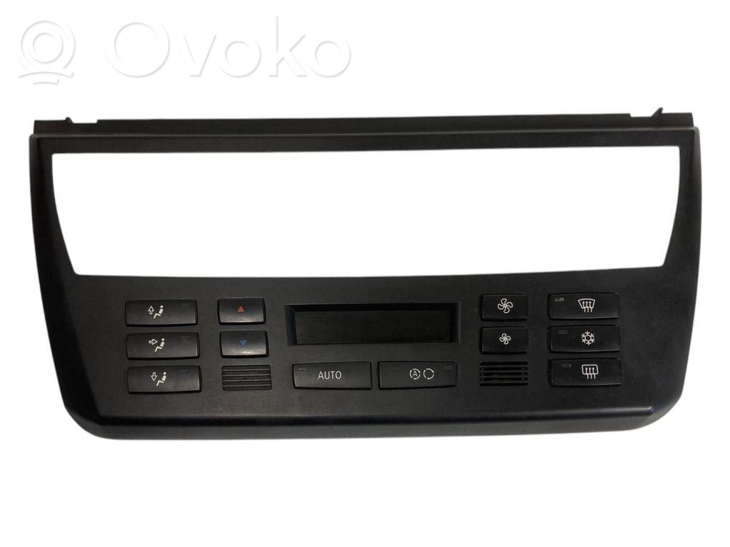 Air conditioning / climate control / interior heating control unit (in the passenger compartment)