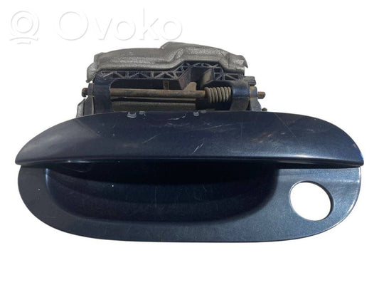 External opening handle