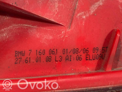 Aizmugurējais lukturis virsbūvē