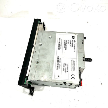 Radio / CD/DVD atskaņotājs / navigācija