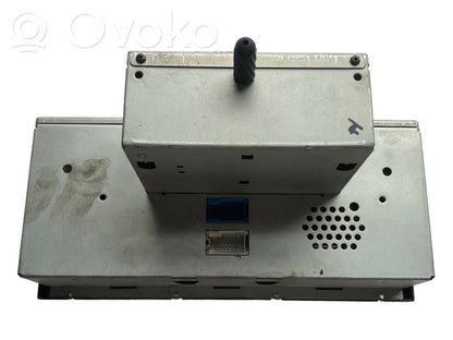 Радио / CD/DVD-плеер / навигация