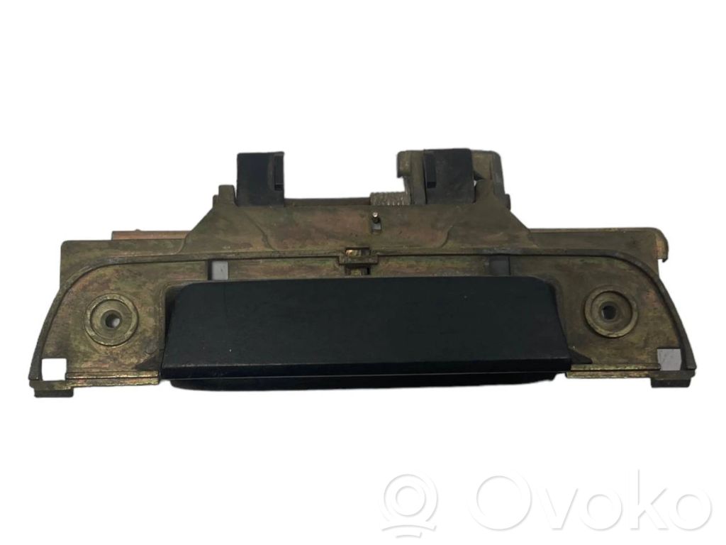 External opening handle