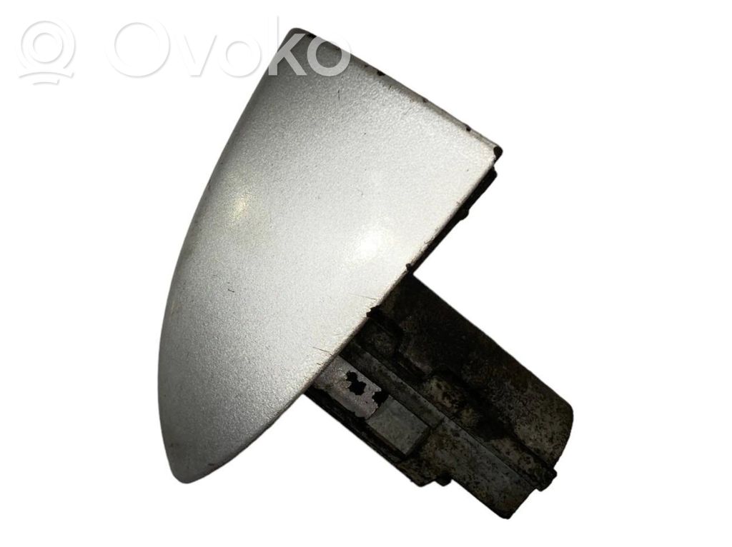 Front door handle cover