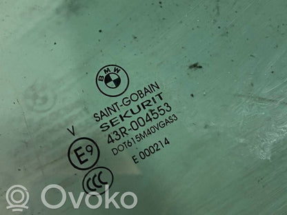aizmugurējo durvju stikls