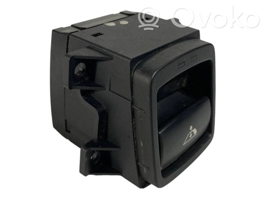 Citu veidu slēdži / pogas / pārslēdzēji