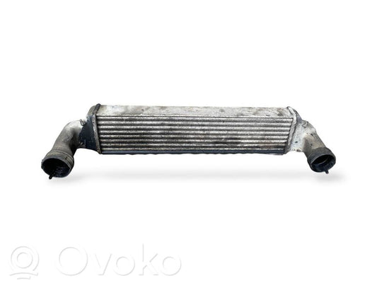 Starpdzesētāja radiators