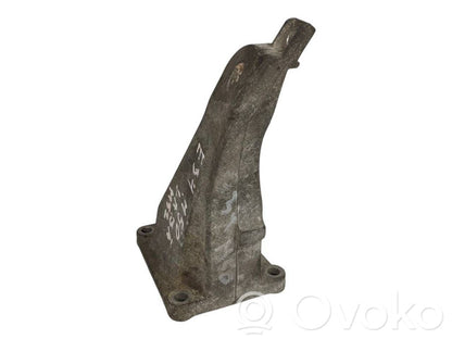 Dzinēja nostiprināšanas stiprinājums-kronšteins