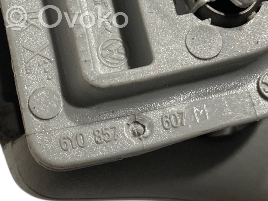 Priekšējais rokturis