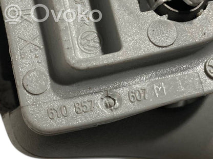 Priekšējais rokturis