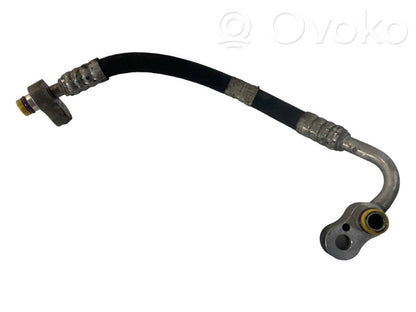 Air conditioner pipe(s) / hose(s)