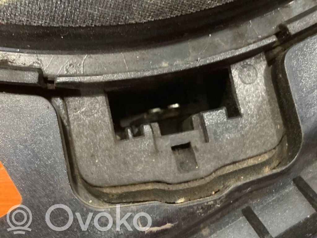 Zemo frekvenču skaļrunis