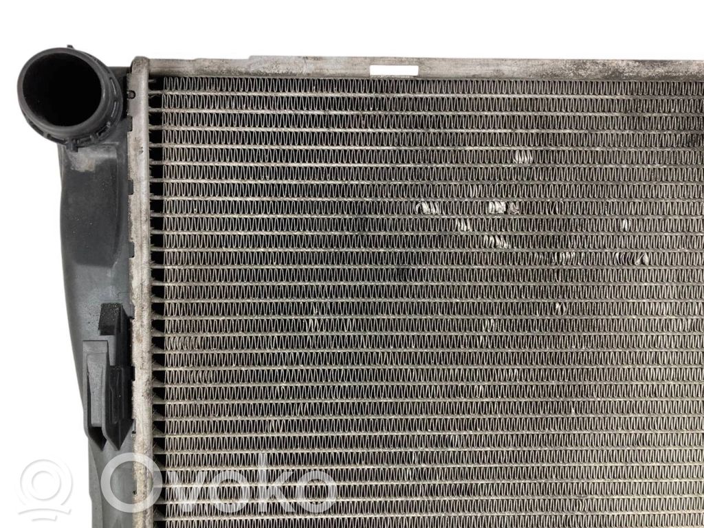 Coolant radiator