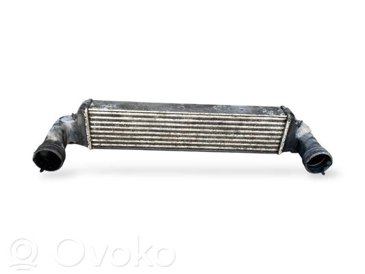 Starpdzesētāja radiators