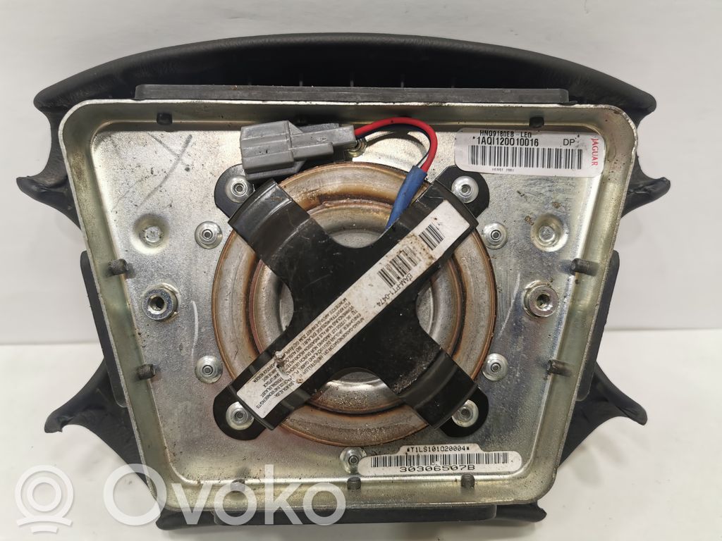 Stūres drošības spilvens