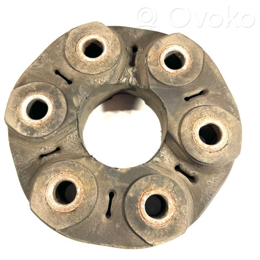 Резиновый карданный шарнир