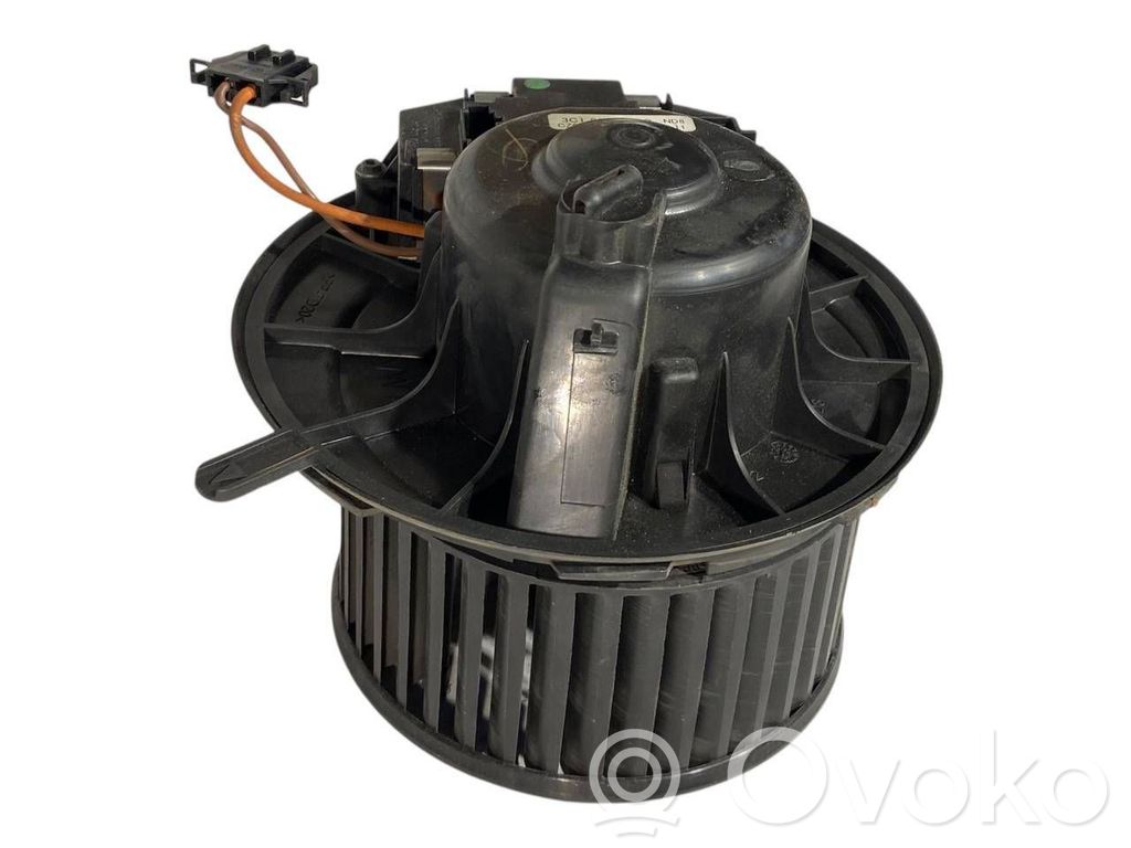 Mazā radiatora ventilators
