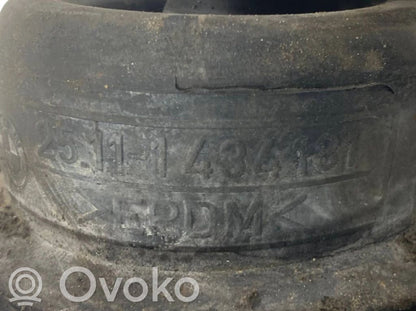 Switching mechanism (sliding mechanism)