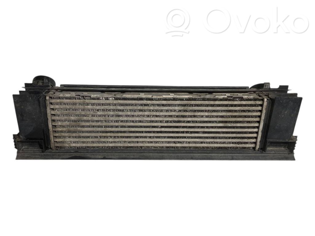 Starpdzesētāja radiators