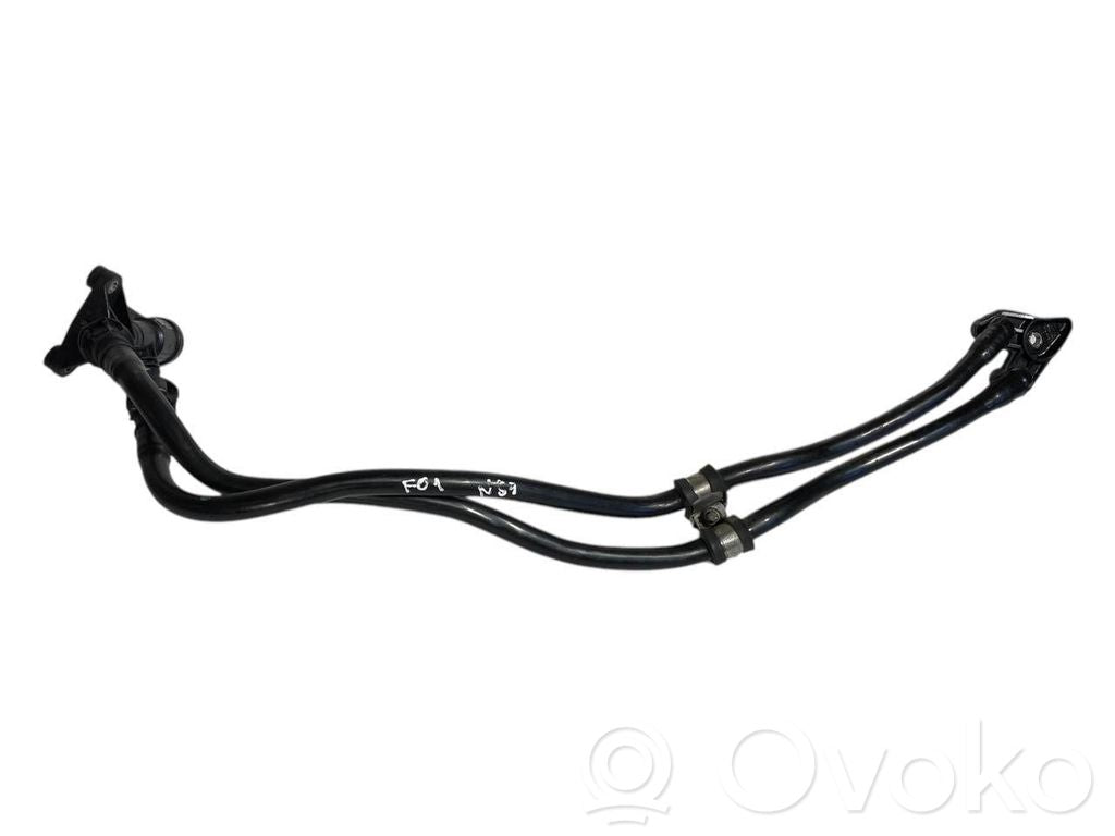 Pārnesumkārbas eļļas dzesētāja caurulīte (-es) / šļūtene (-es)