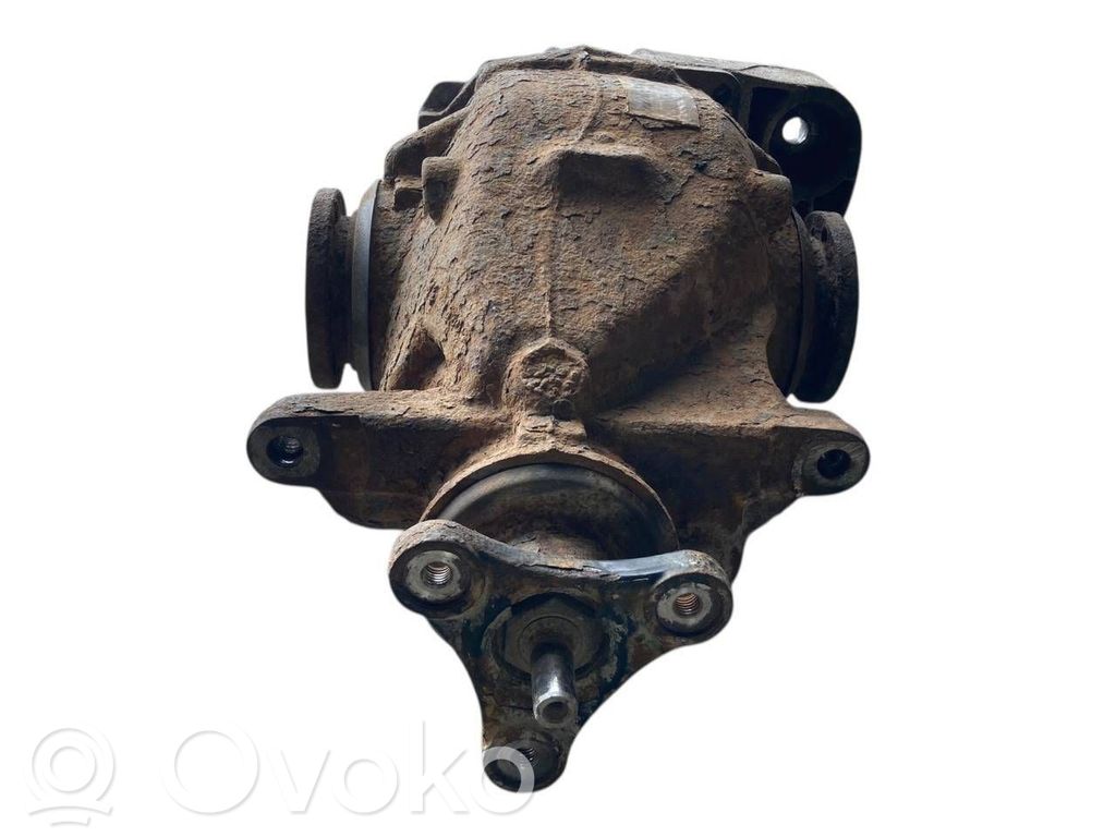 Aizmugurējais reduktors