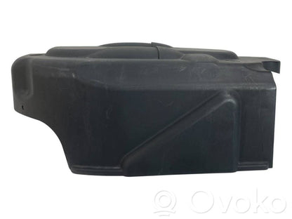 Cita veida dzinēja nodalījuma detaļa