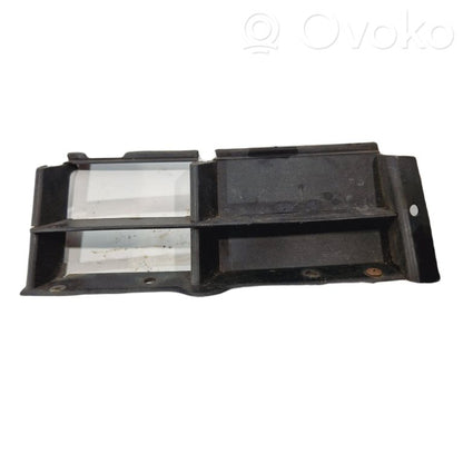 Apakšējais režģis (trīsdaļīgs)