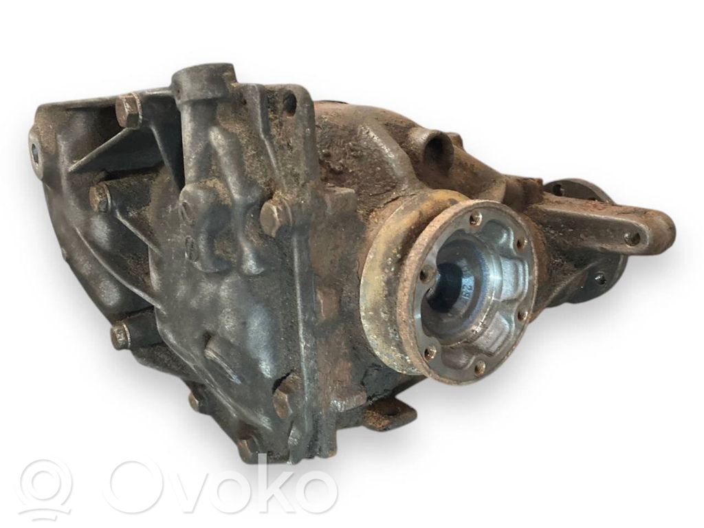 Aizmugurējais reduktors