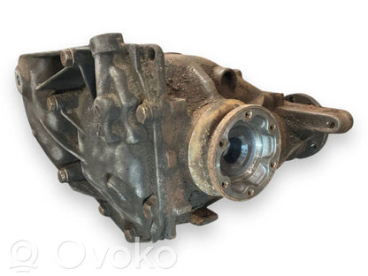 Aizmugurējais reduktors