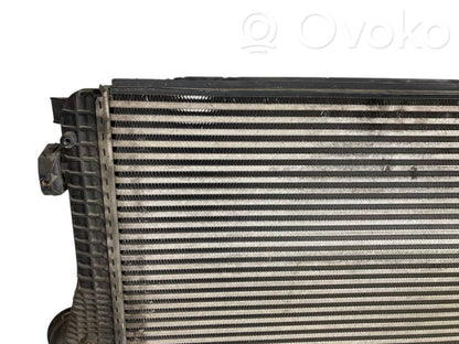 Starpdzesētāja radiators