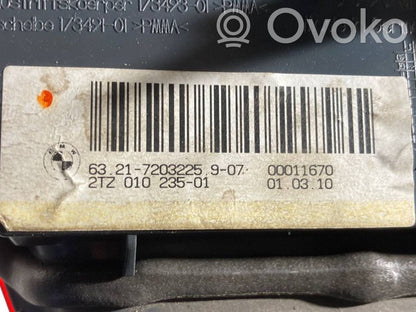 Aizmugurējais lukturis pārsegā