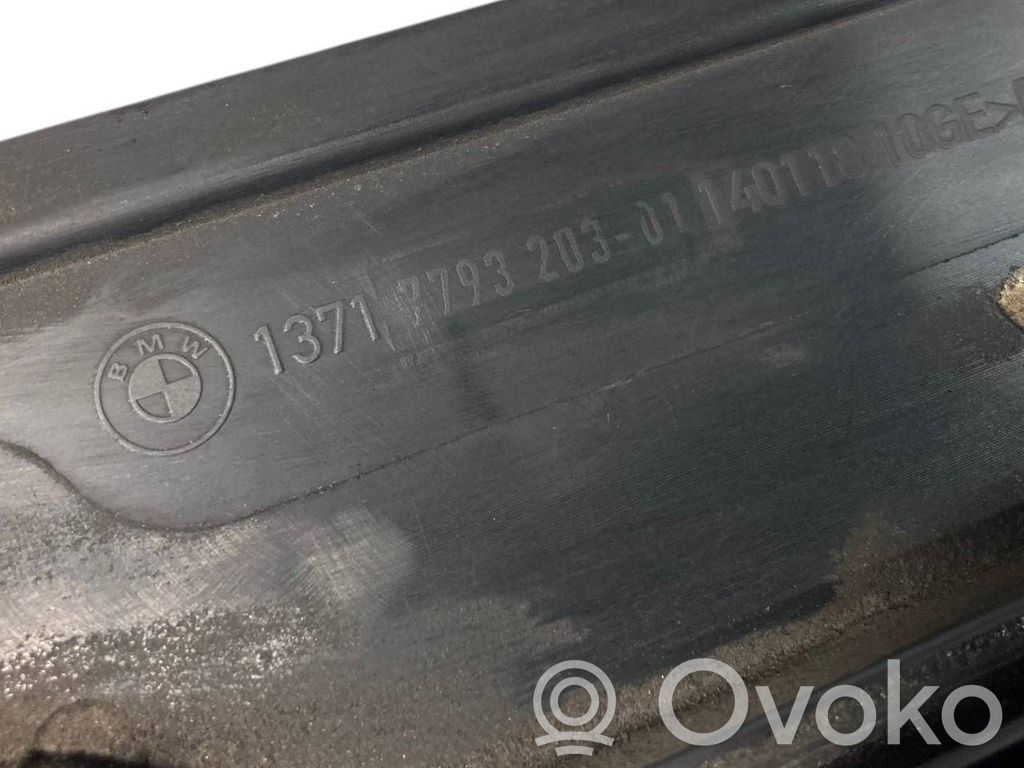 Gaisa filtra kastes vāks