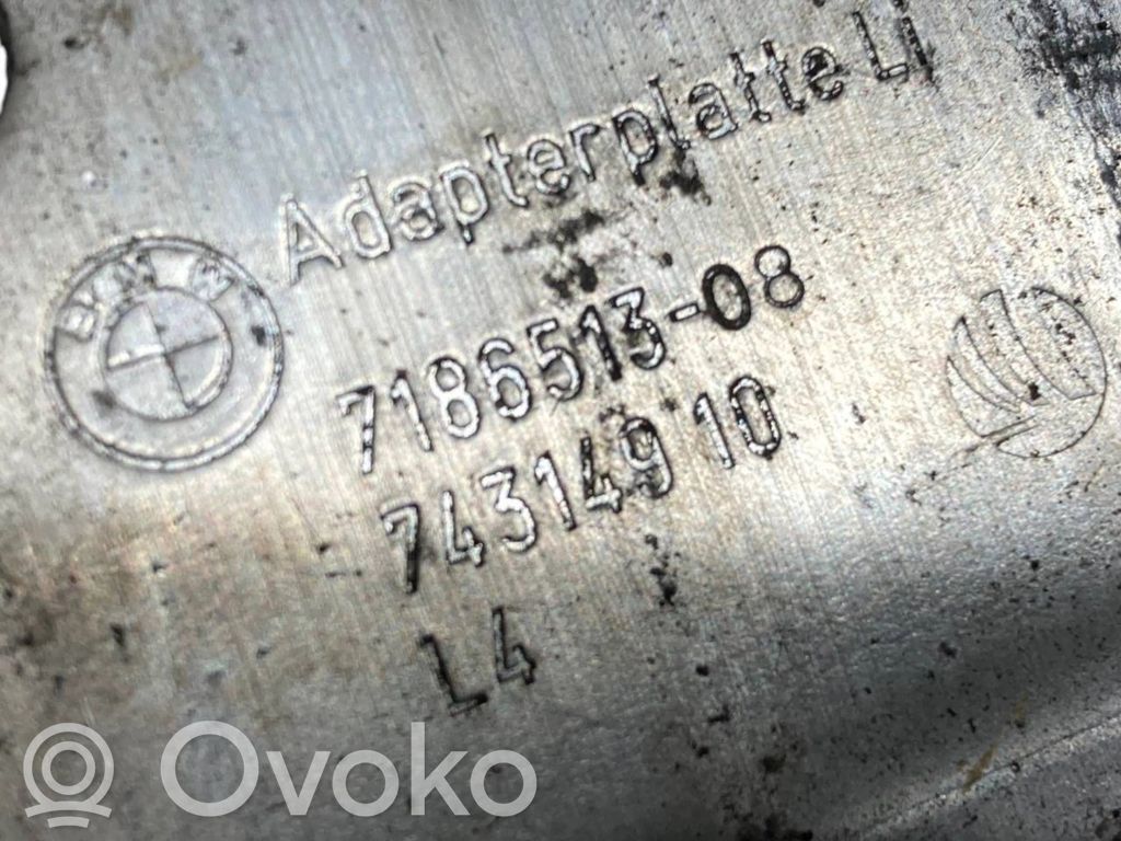 Radiatora (-u) turētājs / kronšteins