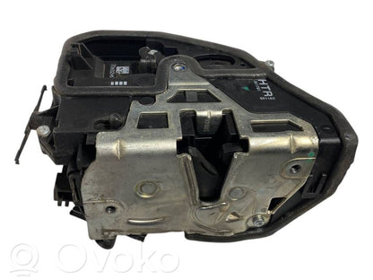 Aizmugurē slēdzene