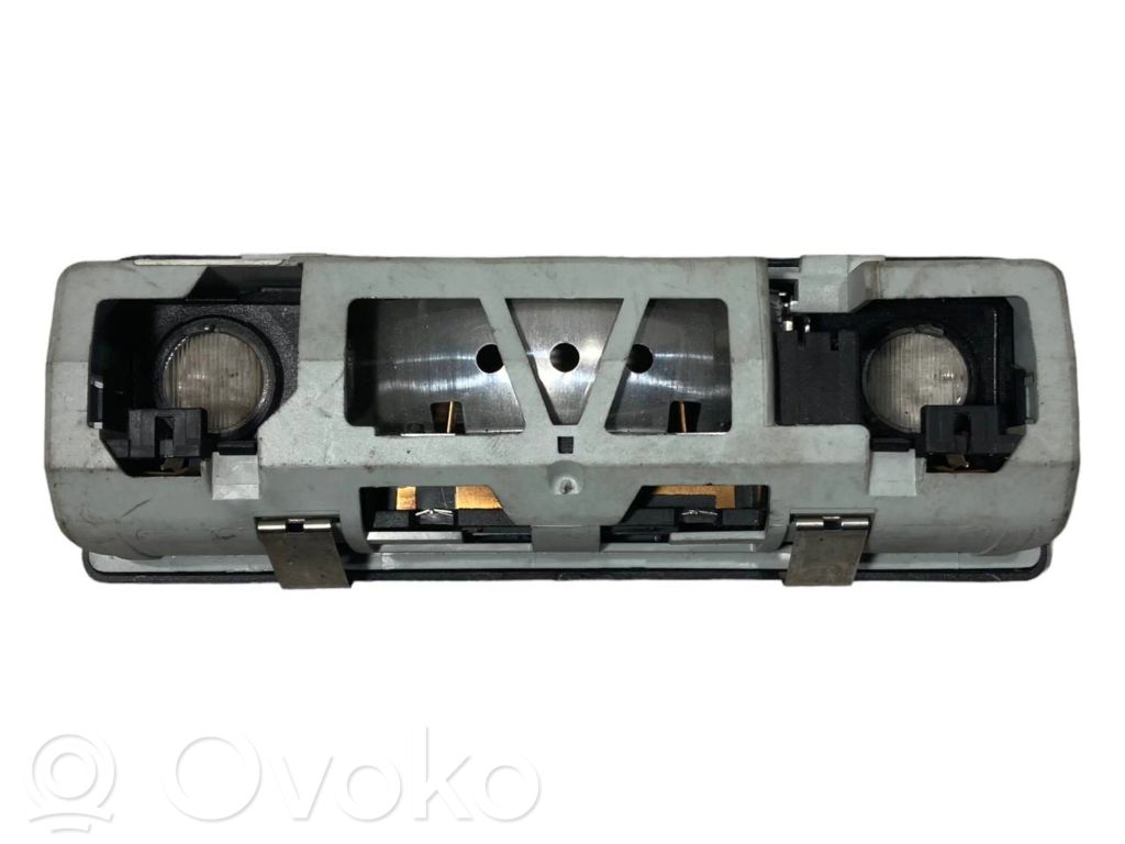 Priekšējo vietu apgaismojums