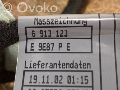 Priekšējo durvju apdare