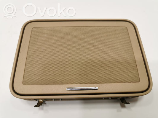 Aizmugurējo vietu apgaismojums