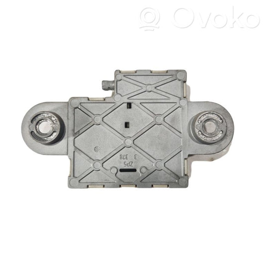Antenna amplifier