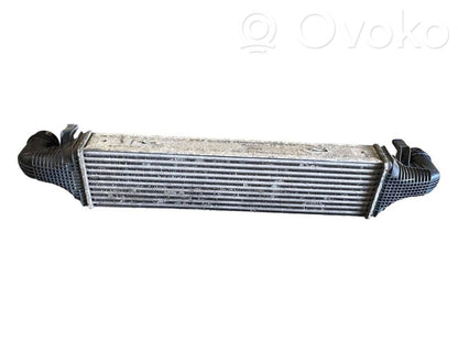 Starpdzesētāja radiators