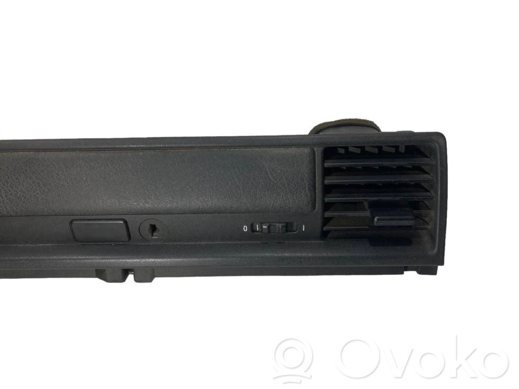 Centrālais gaisa ventilācijas režģis