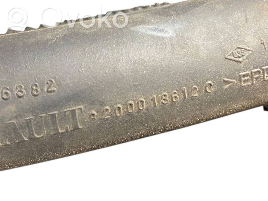 Stikla tīrītāja slotiņas