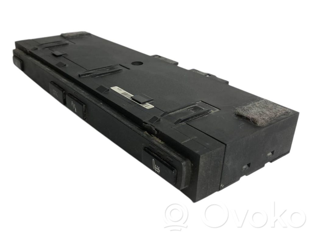 Sēdekļu apsildes slēdzis