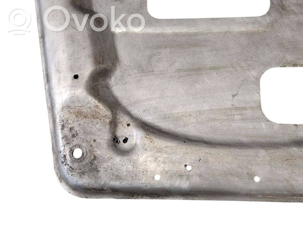 Защита днища двигателя