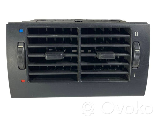 Aizmugurējā gaisa - ventilācijas reste