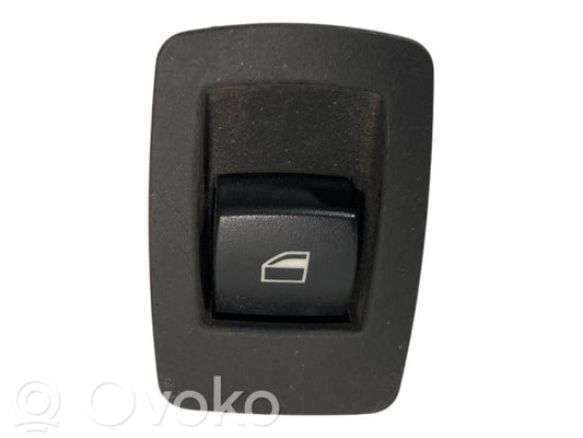 Elektrisko logu slēdzis