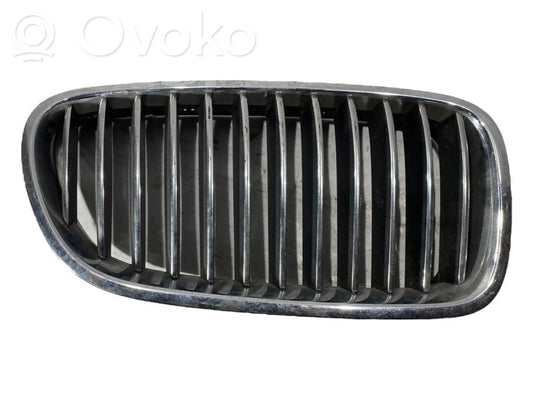 Top grille