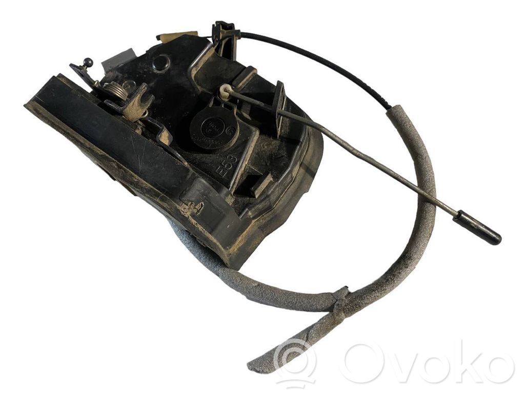 Aizmugurē slēdzene