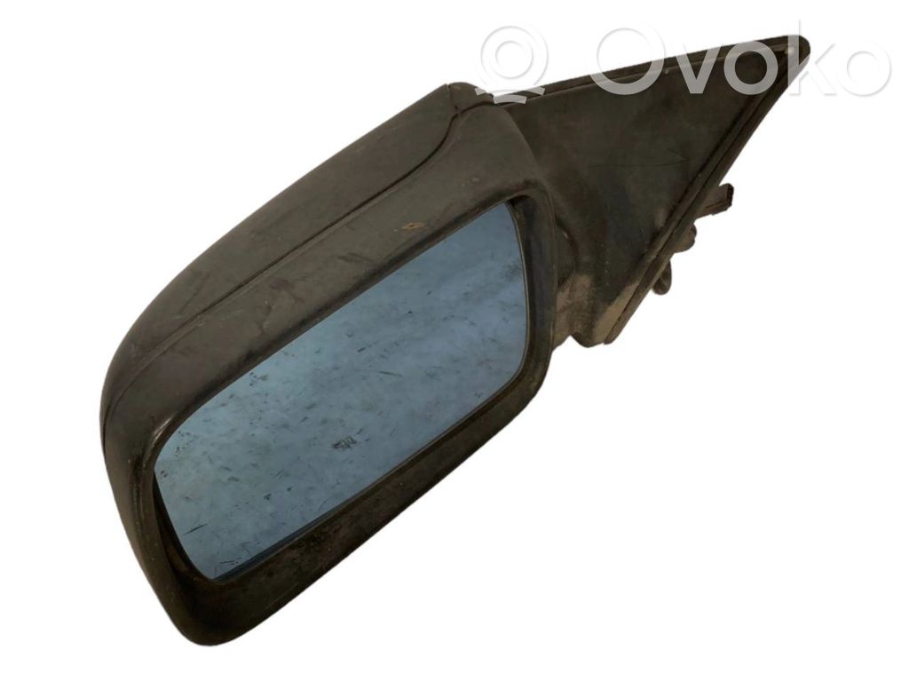 Mirror (electrically controlled)