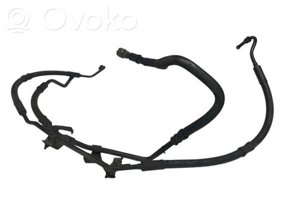 Stūres pastiprinātāja šļūtene (-es) / caurulīte (-es)