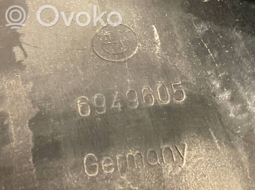 Bagāžnieka sliekšņa dekoratīvā apdare