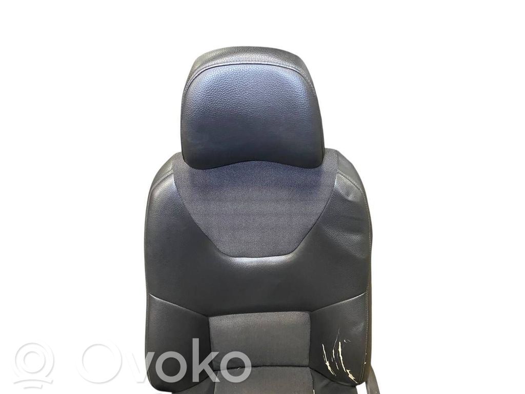 Sēdekļu komplekts